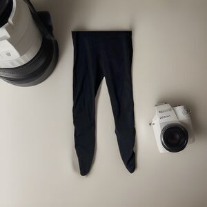 Lululemon Leggings Size 6 Black Ruched Leg Zip Pocket Reflective